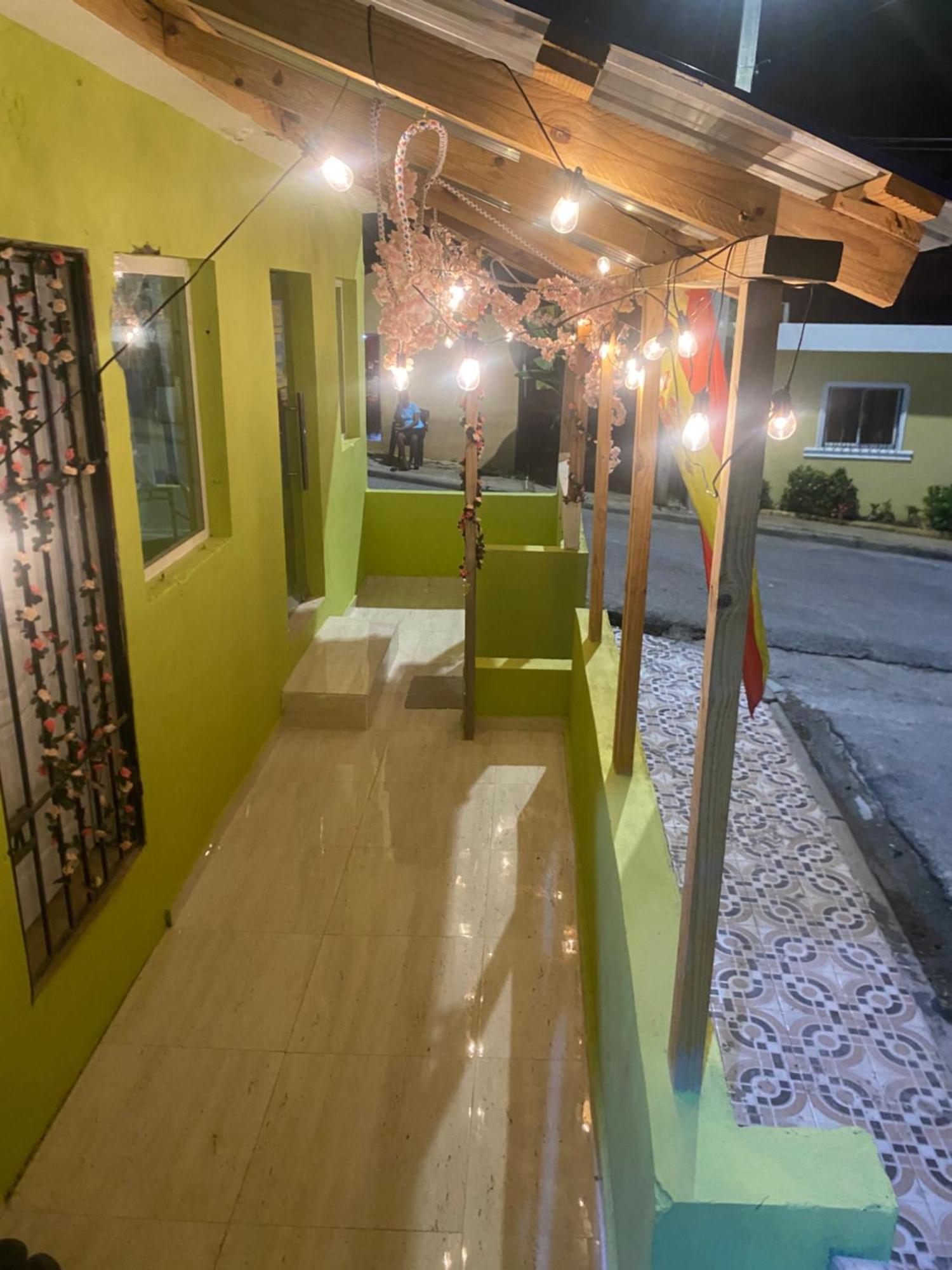 Dona Cornelia Hotel Los Patos Ngoại thất bức ảnh